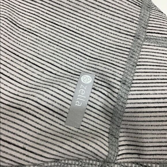 Zella Live In High Waist Athletic Leggings Size M - Picture 8 of 11